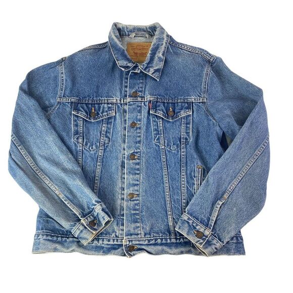 Vintage Levi Denim Trucker Jacket 44 - Picture 1 of 4